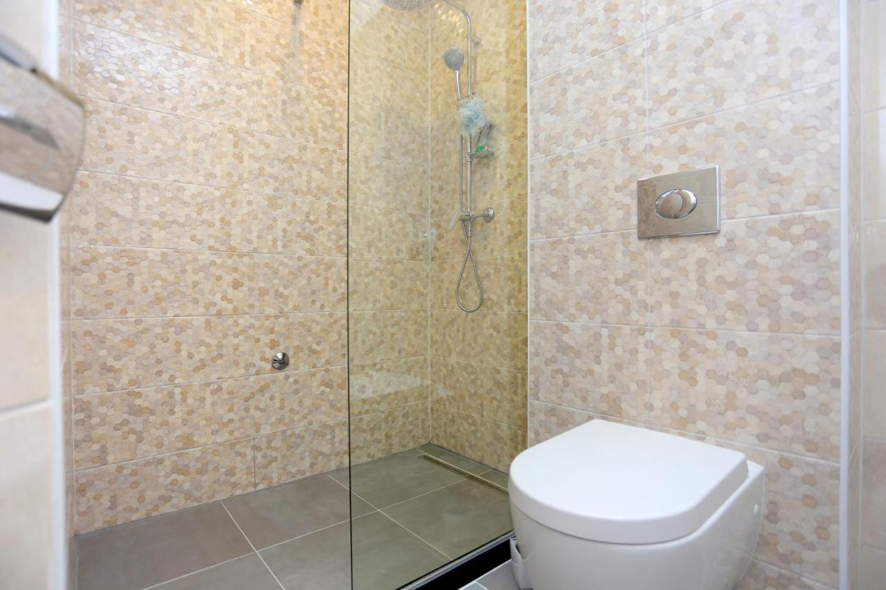 Family Friendly Apartments With A Swimming Pool Zivogosce - Porat, Makarska - 18150 חדר תמונה